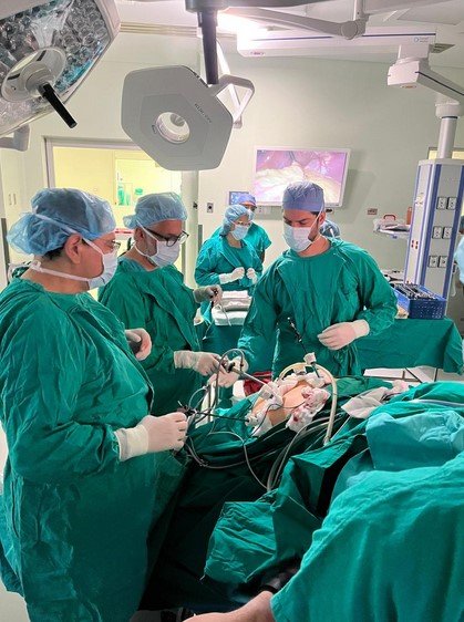 Cirugia-bariatrica-en-Costa-Rica-Dr.-Ruben-Luna