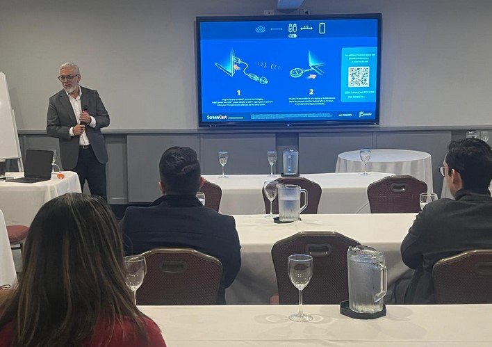 Exposicion-de-cirugia-bariatrica-en-Costa-Rica-Dr.-Ruben-Luna-