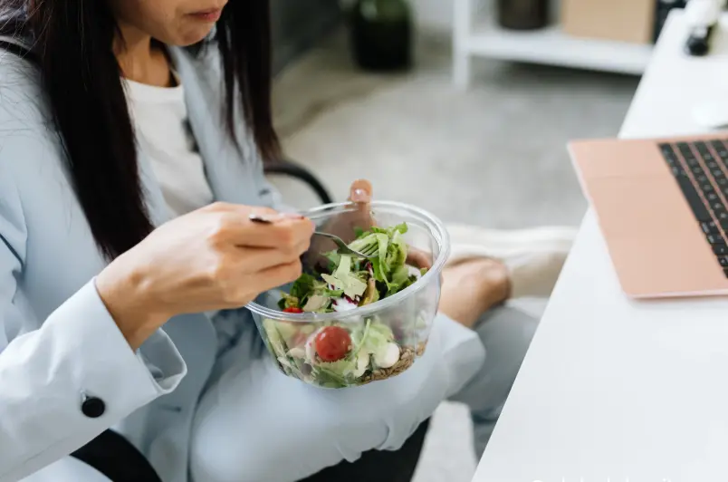 Cómo combatir la obesidad por ansiedad-Comer con atención- Global Obesity Group